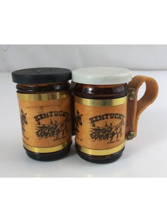 Unbranded Other - Kentucky Derby Amber Glass & Wooden Souvenir 2.5" Salt & Pepper Shakers
